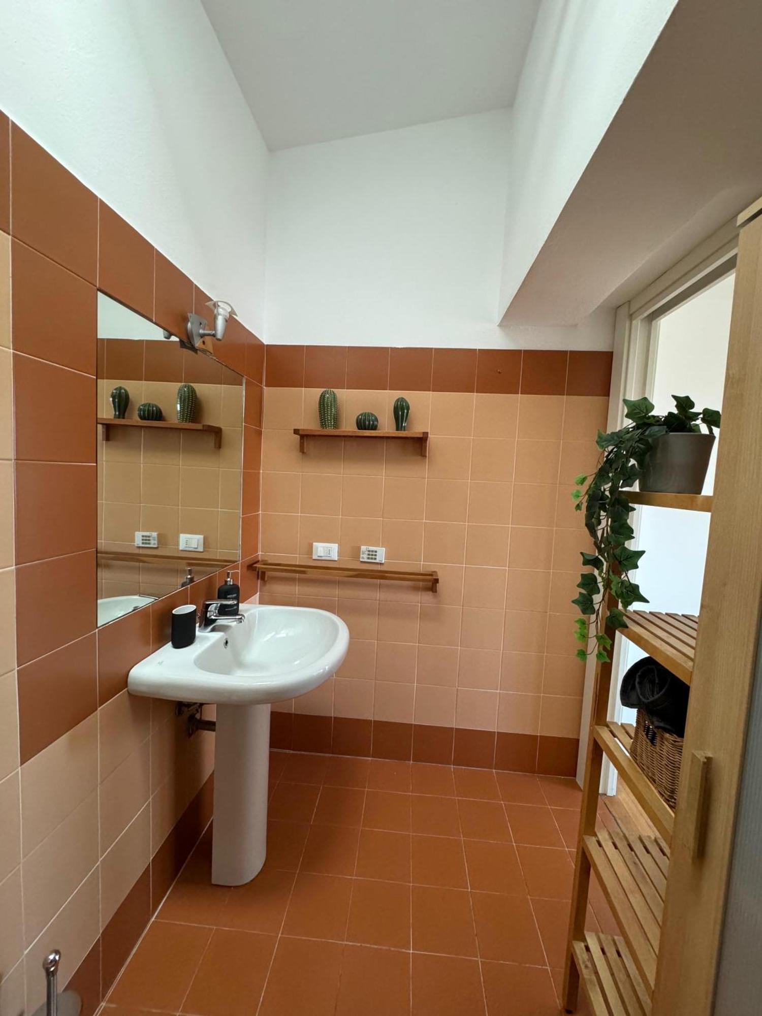 Isola- Attico Con Balcone Milán